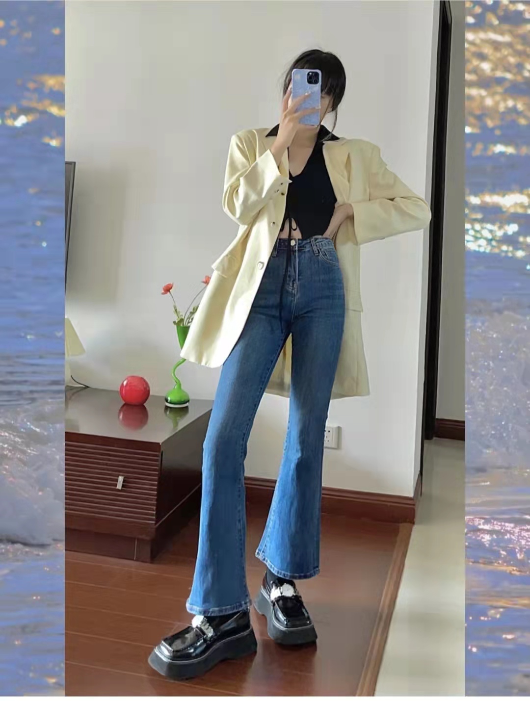 微喇牛仔裤怎么搭配？微喇牛仔裤配什么上衣和鞋子好看